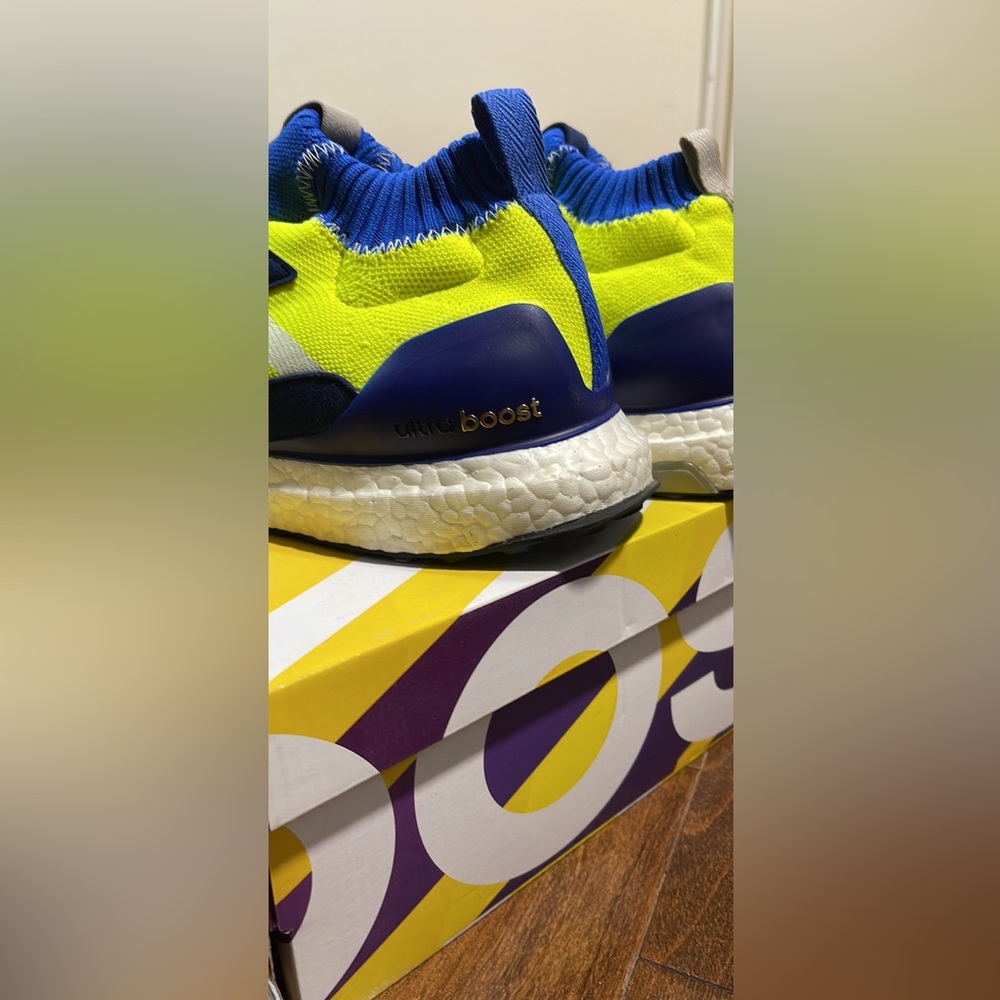 Adidas Ultra Boost Mid Contorsium - Picture 5 of 7